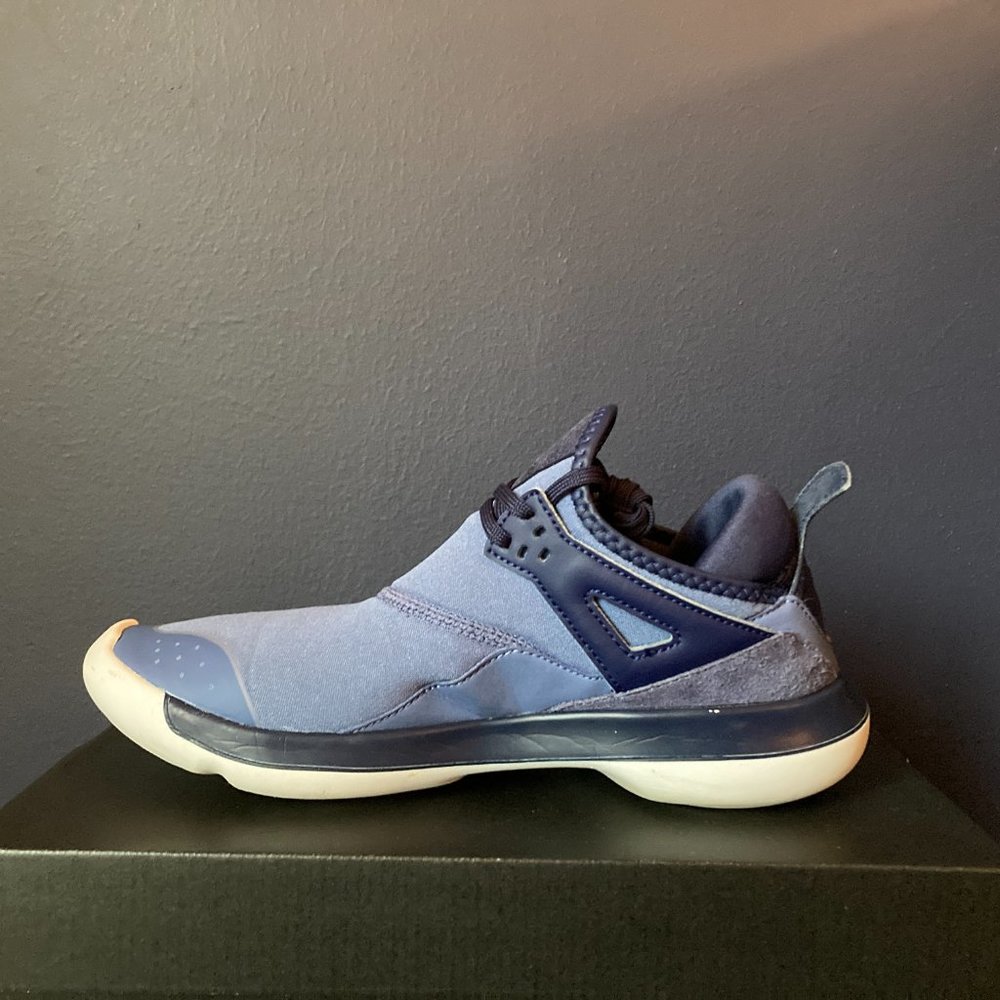 Jordan Fly 89 GG Shoes Kids Size 7Y/Women's 8.5 - Picture 7 of 13